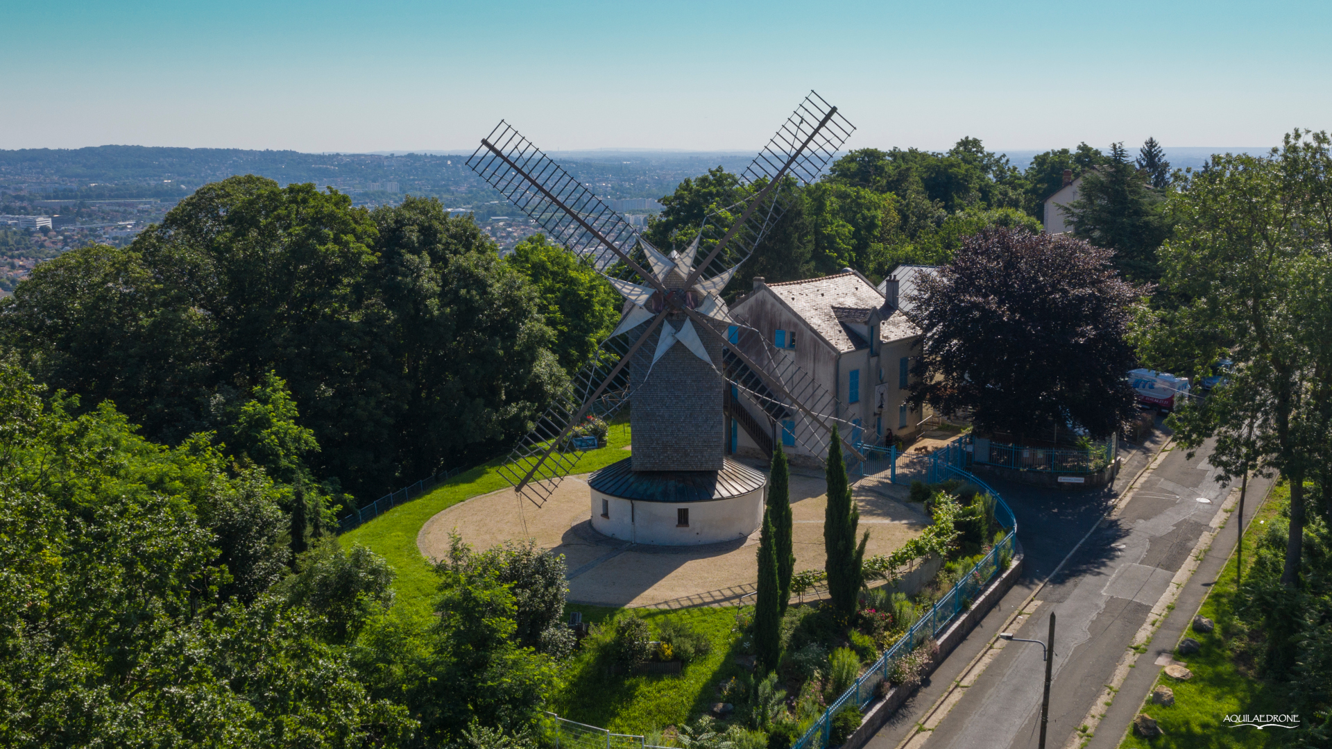 Moulin de Sannois, paysage d'Île-de-France — zone d'intervention de Dominique Jolivet